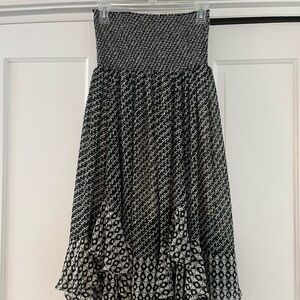 Akemi Kin Black and Cream Women's Ruffle Skirt/mini dress size M